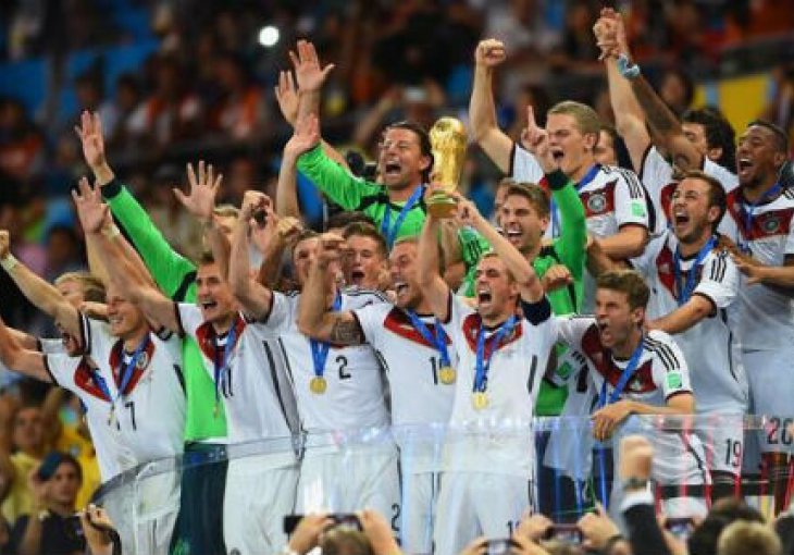 DAS IST DIE MANNSCHAFT! Njemačka je prvak svijeta!