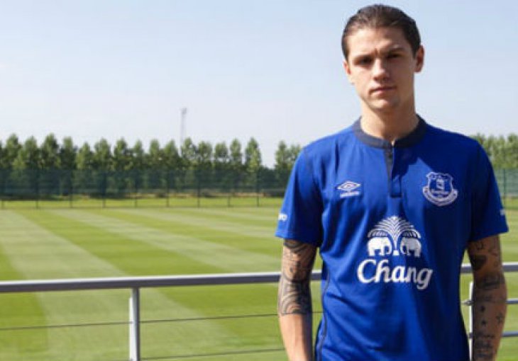 SLUŽBENO: Bešić potpisao petogodišnji ugovor sa Evertonom