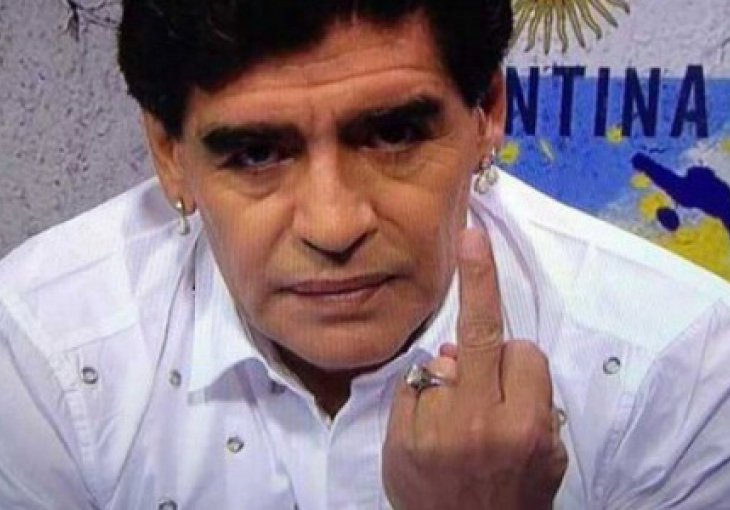 Jače je od njega: Maradona ponovo izazvao skandal