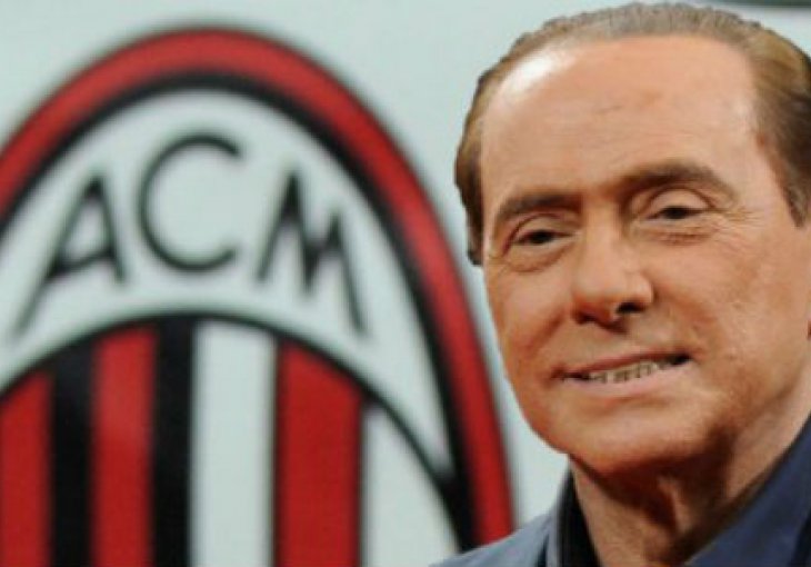 Berlusconi posjetio igrače Milana u trening kampu