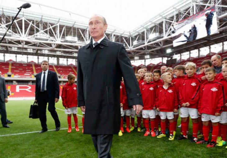 S Putinom nema šale - otvorio stadion četiri godine prije SP!