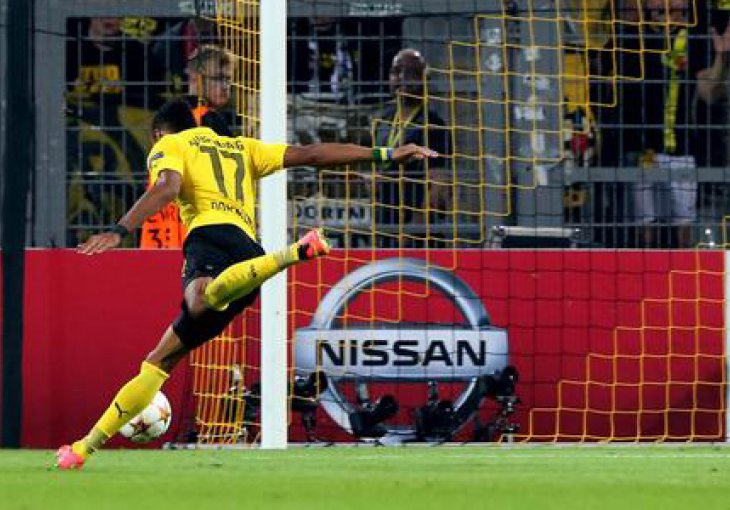 Dortmund rutinski protiv Arsenala, Yilmaz u nadoknadi spasio Galatu