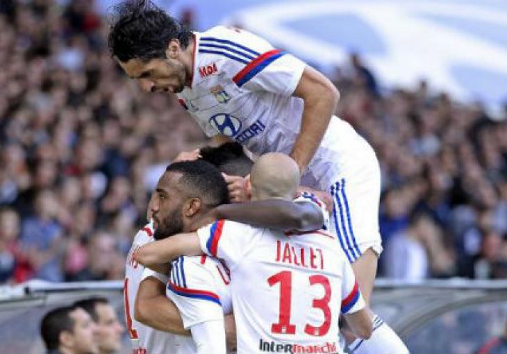 Petarda Lyona za najavu povratka u vrh francuskog fudbala