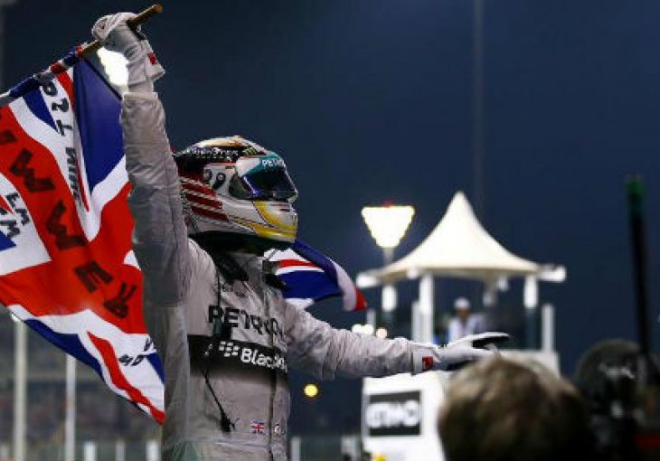 Mercedes poručio Hamiltonu: Tek smo počeli