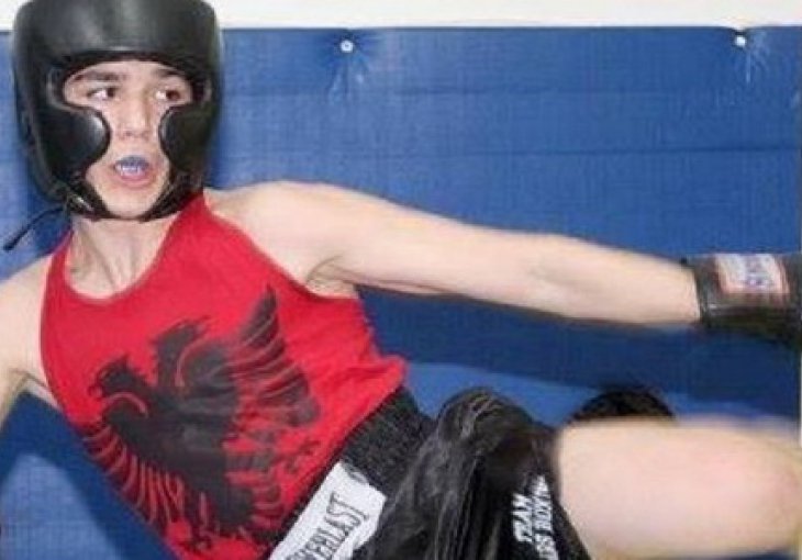 Albanac ima samo 16 godina, a već je sada među najboljim borcima na svijetu!