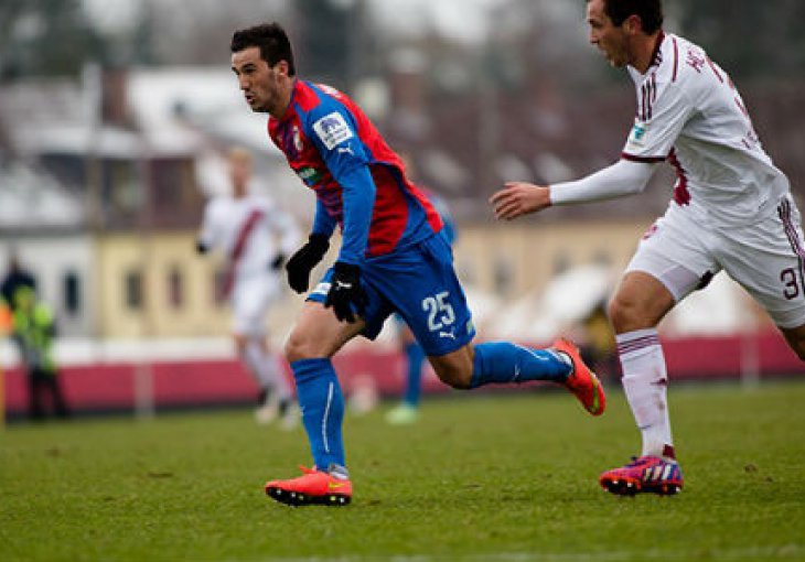 Jeste li vidjeli debitantski gol Aidina Mahmutovića?