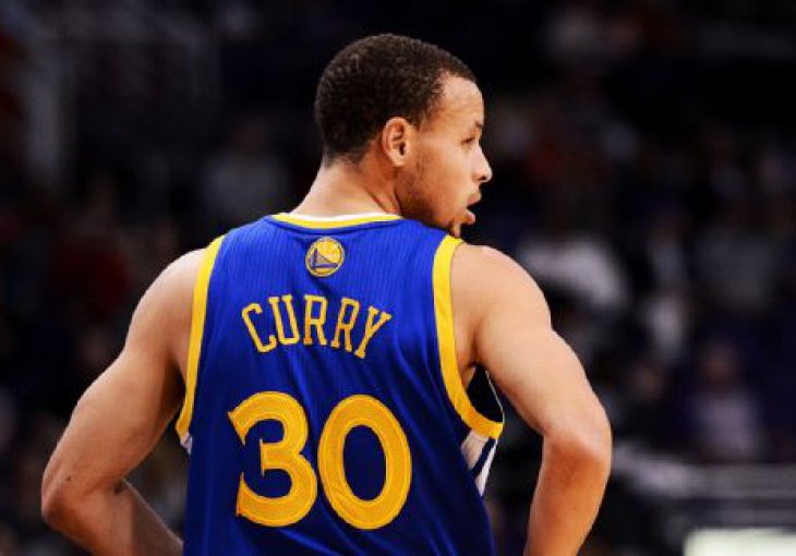 Curry: Warriorsi su moja porodica, ne bih mogao igrati za drugi tim